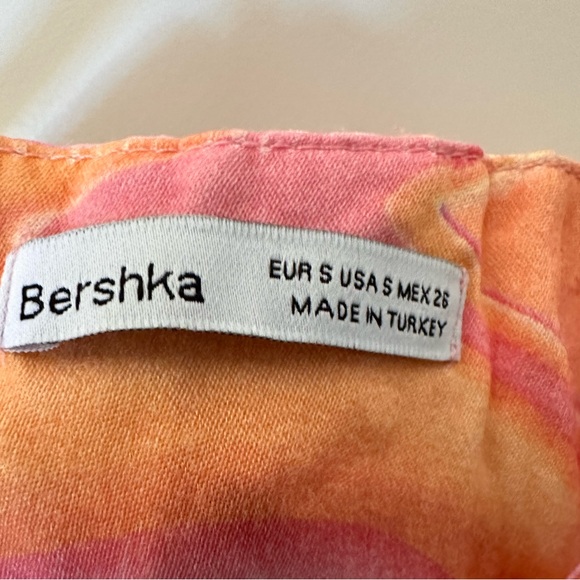 💛💗💚 Bershka Multicolor Swirl Print Crop Top – Size Small - Picture 3 of 3